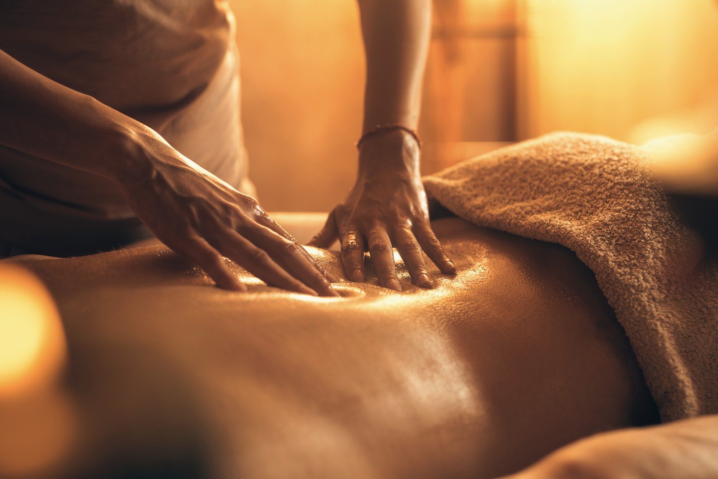 Découvrez le Massage Suédois avec Les Mains de l'Olympe sur Valenciennes.