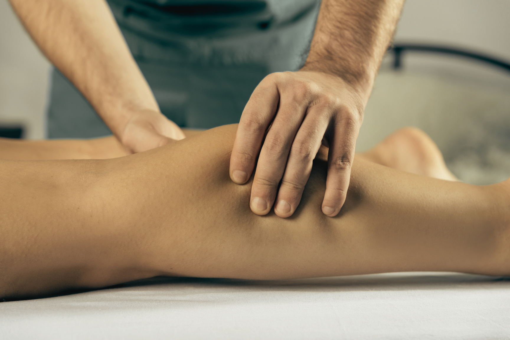 Découvrez le Massage Drainant lymphatique avec Les Mains de l'Olympe sur Valenciennes.