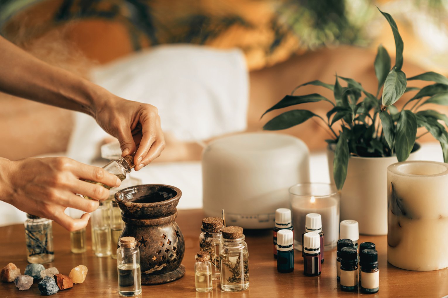 Découvrez le Massage aromatique avec Les Mains de l'Olympe sur Valenciennes.